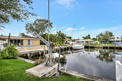 421 SE 5 Terrace, Pompano Beach, FL 33060 - Photo 1