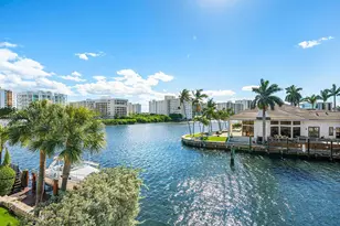 896 NE Mulberry Dr, Boca Raton, FL 33487 - Photo 59