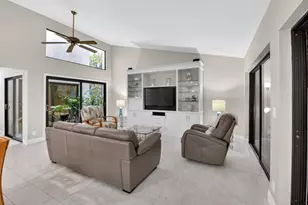 327 SW 29th Ave, Delray Beach, FL 33445 - Photo 9