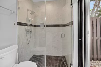 327 SW 29th Avenue, Delray Beach, FL 33445 - Photo 23