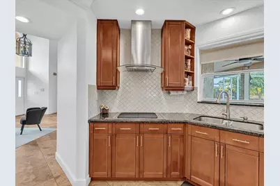 9669 Carousel Circle N, Boca Raton, FL 33434 - Photo 17