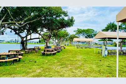 164 Kent #J, West Palm Beach, FL 33417 - Photo 9