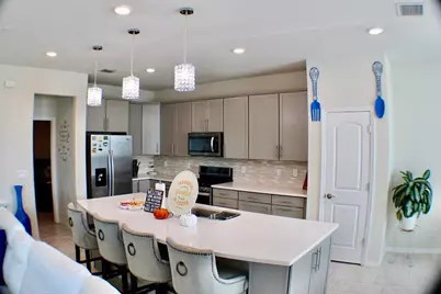 10059 SW Captiva Drive, Port Saint Lucie, FL 34987 - Photo 11