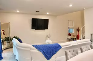 10059 SW Captiva Dr, Port Saint Lucie, FL 34987 - Photo 7