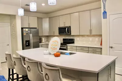 10059 SW Captiva Drive, Port Saint Lucie, FL 34987 - Photo 9