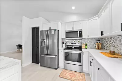 175 Executive Circle, Boynton Beach, FL 33436 - Photo 13