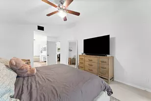 175 Executive Cir, Boynton Beach, FL 33436 - Photo 17