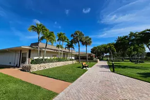 5220 Las Verdes Cir, Delray Beach, FL 33484 - Photo 13