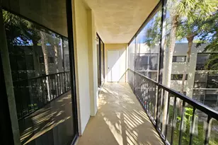 5220 Las Verdes Cir, Delray Beach, FL 33484 - Photo 15