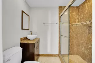 704 Freedom Ct, Deerfield Beach, FL 33442 - Photo 11