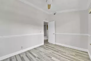 704 Freedom Ct, Deerfield Beach, FL 33442 - Photo 9