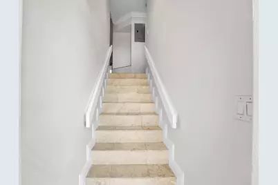 704 Freedom Court, Deerfield Beach, FL 33442 - Photo 3