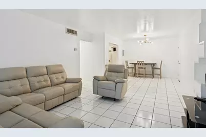 9930 Pineapple Tree Drive #112, Boynton Beach, FL 33436 - Photo 5