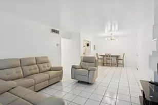 9930 Pineapple Tree Dr, Boynton Beach, FL 33436 - Photo 5