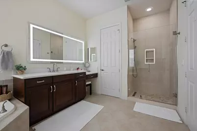 8181 Butler Greenwood Drive, West Palm Beach, FL 33411 - Photo 15