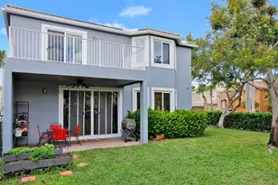 9022 Dupont Pl, Wellington, FL 33414 - Photo 13