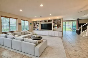 9022 Dupont Pl, Wellington, FL 33414 - Photo 7