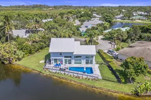 9029 SE Breeze Wy, Hobe Sound, FL 33455 - Photo 43