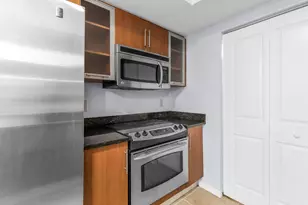 600 S Dixie Hwy, West Palm Beach, FL 33401 - Photo 13