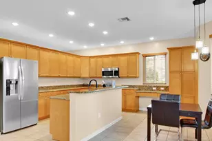 9022 Dupont Pl, Wellington, FL 33414 - Photo 9