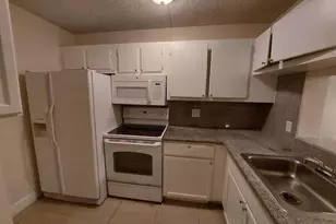 201 Foxtail Dr, Greenacres, FL 33415 - Photo 19