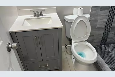 2001 NE 2nd Terrace, Pompano Beach, FL 33060 - Photo 5