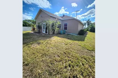 721 SW Swan Avenue, Port Saint Lucie, FL 34983 - Photo 7