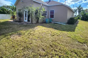 721 SW Swan Ave, Port Saint Lucie, FL 34983 - Photo 7