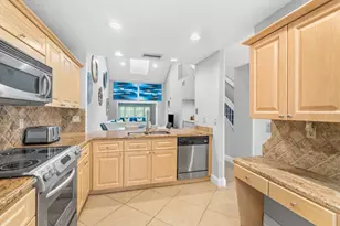 17064 Boca Club Blvd, Boca Raton, FL 33487 - Photo 15