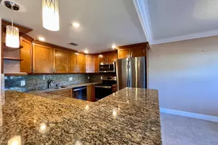 110 Greenbrier B, West Palm Beach, FL 33417 - Photo 5