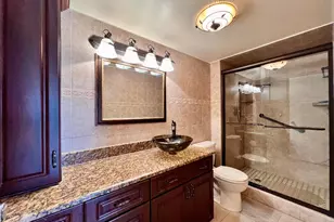 110 Greenbrier B, West Palm Beach, FL 33417 - Photo 11