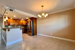 110 Greenbrier B, West Palm Beach, FL 33417 - Photo 7