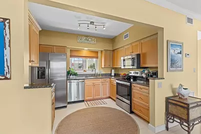 5020 Harmony Circle #203, Vero Beach, FL 32967 - Photo 11