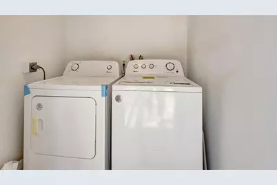 909 S Flanders S, Delray Beach, FL 33484 - Photo 23