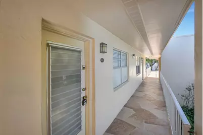 909 S Flanders S, Delray Beach, FL 33484 - Photo 25