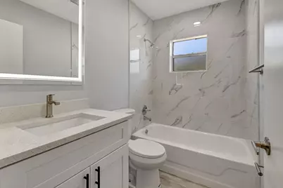 909 S Flanders S, Delray Beach, FL 33484 - Photo 11