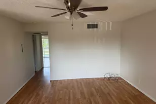 100 Village Green Circle, Lake Worth Beach, FL 33461 - Photo 9