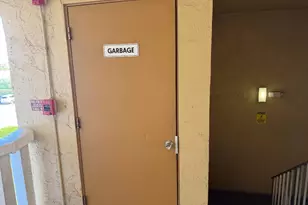 100 Village Green Circle, Lake Worth Beach, FL 33461 - Photo 35