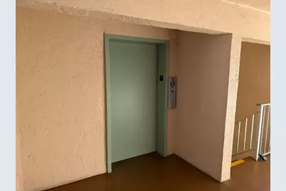 100 Village Green Circle #312, Palm Springs, FL 33461 - Photo 19