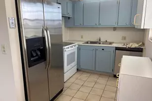 186 Dorset E, Boca Raton, FL 33434 - Photo 1