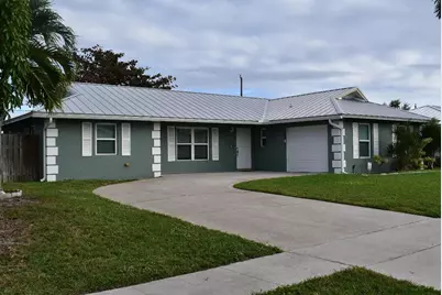 826 Palama Way, Lantana, FL 33462 - Photo 1