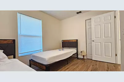 323 Seminole Court, Pahokee, FL 33476 - Photo 11