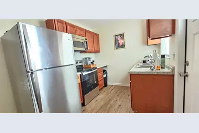 323 Seminole Court, Pahokee, FL 33476 - Photo 5