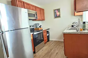 323 Seminole Ct, Pahokee, FL 33476 - Photo 5