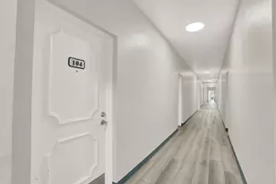 299 SW 7th St, Boca Raton, FL 33432 - Photo 3