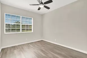 299 SW 7th St, Boca Raton, FL 33432 - Photo 15