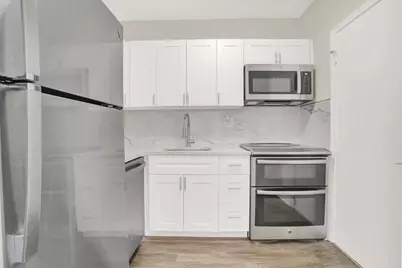 299 SW 7th Street #1040, Boca Raton, FL 33432 - Photo 9