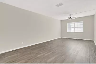 299 SW 7th Street #1040, Boca Raton, FL 33432 - Photo 5