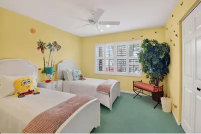 6877 Castlemaine Avenue, Boynton Beach, FL 33437 - Photo 17