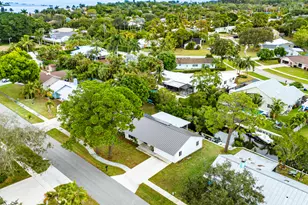 709 Warren Dr, Jupiter, FL 33458 - Photo 51